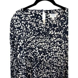 Time and Tru Size Medium Navy Blue Floral Long Sleeve Boho Ruffle Hem Blouse